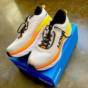 Men’s Hoka Bondi 7 Running Shoes